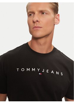 Tommy Jeans T-Shirt Linear Logo DM0DM20744 Czarny Regular Fit ze sklepu MODIVO w kategorii T-shirty męskie - zdjęcie 182675440