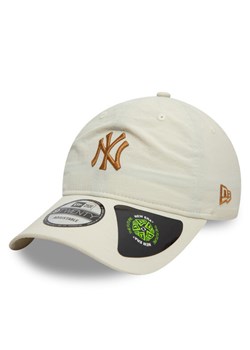 New Era Czapka z daszkiem New York Yankees Recycled 9Twenty 60595203 Écru ze sklepu MODIVO w kategorii Czapki z daszkiem męskie - zdjęcie 182675811