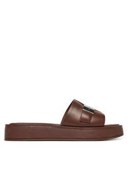 Calvin Klein Klapki Flatform Slide W/Ck Hw - Lth HW0HW02368 Brązowy ze sklepu MODIVO w kategorii Klapki damskie - zdjęcie 182675922