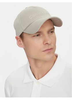 Calvin Klein Czapka z daszkiem K50K511987 Beżowy - id: 8721107423951 - marki Calvin Klein - 182676513 Calvin Klein Czapka z daszkiem K50K511987 Beżowy ze sklepu MODIVO w kategorii Czapki z daszkiem męskie - zdjęcie 182676513