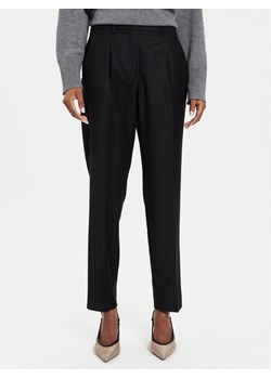 Weekend Max Mara Spodnie materiałowe Caldaia 2425136132 Czarny Straight Fit ze sklepu MODIVO w kategorii Spodnie damskie - zdjęcie 182677181