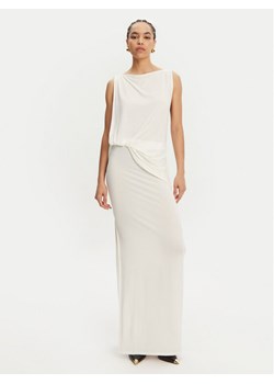 JACQUEMUS Sukienka wieczorowa La Robe Peplo Longue 25E251DR2302381 100 Biały Regular Fit ze sklepu MODIVO w kategorii Sukienki - zdjęcie 182678084