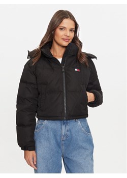 Tommy Jeans Kurtka puchowa Alaska DW0DW19687 Czarny Regular Fit ze sklepu MODIVO w kategorii Kurtki damskie - zdjęcie 182678650