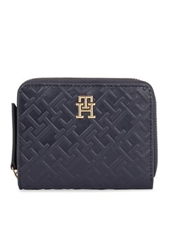Tommy Hilfiger Mały Portfel Damski Th Refined Med Za Mono AW0AW15755 Granatowy ze sklepu MODIVO w kategorii Portfele damskie - zdjęcie 182678722