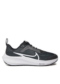 Nike Buty do biegania Air Zoom Pegasus 40 (GS) DX2498 001 Czarny ze sklepu MODIVO w kategorii Buty sportowe damskie - zdjęcie 182679634