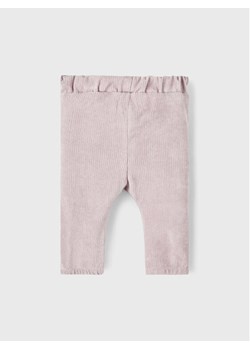 NAME IT Spodnie materiałowe 13206929 Różowy Regular Fit - id: 0000300806098 - marki Name It - 182681352 NAME IT Spodnie materiałowe 13206929 Różowy Regular Fit ze sklepu MODIVO w kategorii Spodnie i półśpiochy - zdjęcie 182681352