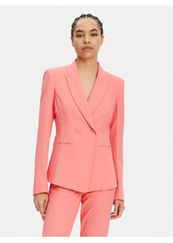 Patrizia Pepe Marynarka 2S1528 A411 R854 Koralowy Regular Fit ze sklepu MODIVO w kategorii Marynarki damskie - zdjęcie 182682084