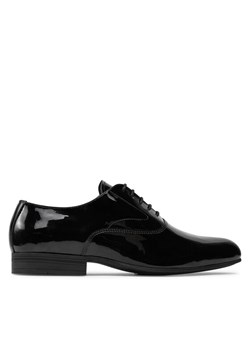 Calvin Klein Półbuty Oxford Pat HM0HM01600 Czarny ze sklepu MODIVO w kategorii Buty eleganckie męskie - zdjęcie 182682224