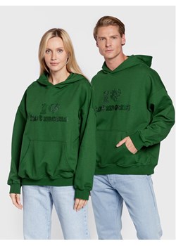 2005 Bluza Unisex Hot Moms Zielony Relaxed Fit ze sklepu MODIVO w kategorii Bluzy męskie - zdjęcie 182682431