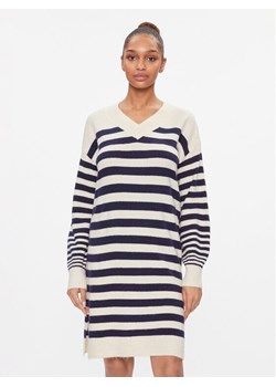 Vero Moda Sukienka dzianinowa 10291350 Beżowy Loose Fit ze sklepu MODIVO w kategorii Sukienki - zdjęcie 182683563