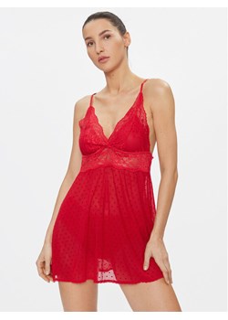 Hunkemöller Koszula nocna 173763 Czerwony Feminine Fit ze sklepu MODIVO w kategorii Koszule nocne - zdjęcie 182683620