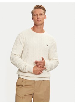 Tommy Hilfiger Sweter MW0MW33132 Biały Regular Fit - id: 0000304097881 - marki Tommy Hilfiger - 182683722 Tommy Hilfiger Sweter MW0MW33132 Biały Regular Fit ze sklepu MODIVO w kategorii Swetry męskie - zdjęcie 182683722