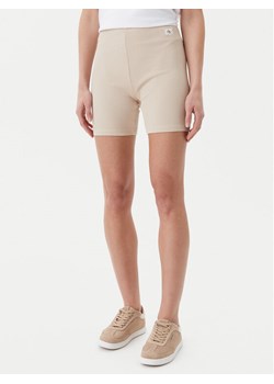 Calvin Klein Jeans Kolarki J20J225217 Beżowy Slim Fit ze sklepu MODIVO w kategorii Szorty - zdjęcie 182683801