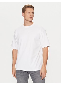Only & Sons T-Shirt Caspian 22031940 Biały Authentic Fit ze sklepu MODIVO w kategorii T-shirty męskie - zdjęcie 182684523