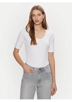 Calvin Klein T-Shirt K20K208050 Biały Slim Fit ze sklepu MODIVO w kategorii Bluzki damskie - zdjęcie 182684921