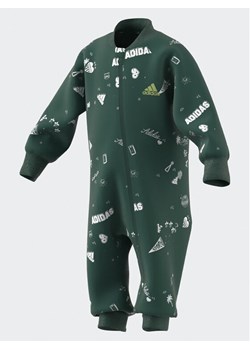 adidas Kombinezon IA1559 Zielony Regular Fit ze sklepu MODIVO w kategorii Kombinezony dziewczęce - zdjęcie 182684960