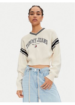Tommy Jeans Sweter Varsity DW0DW18692 Écru Regular Fit ze sklepu MODIVO w kategorii Swetry damskie - zdjęcie 182685142