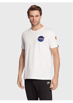 Alpha Industries T-Shirt Space Shuttle 176507 Biały Regular Fit ze sklepu MODIVO w kategorii T-shirty męskie - zdjęcie 182685153