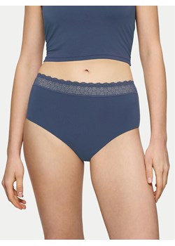 Triumph Figi klasyczne Feel Of Modal 10214399 Niebieski ze sklepu MODIVO w kategorii Majtki damskie - zdjęcie 182685383