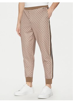 JOOP! Spodnie dresowe 17 JJ-18Talib 10018926 30044679 Brązowy Regular Fit ze sklepu MODIVO w kategorii Spodnie męskie - zdjęcie 182685990