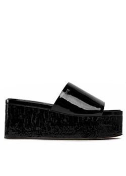 DKNY Klapki K1305611 Czarny ze sklepu MODIVO w kategorii Klapki damskie - zdjęcie 182687774