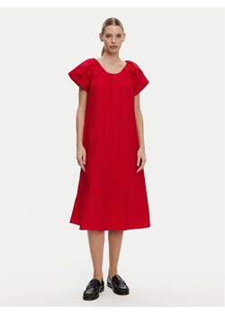 Tommy Hilfiger Sukienka letnia WW0WW44667 Czerwony Relaxed Fit ze sklepu MODIVO w kategorii Sukienki - zdjęcie 182688363