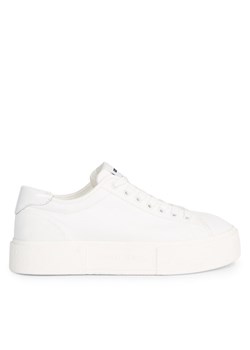 Tommy Jeans Sneakersy Tjw Foxing Flatform Sneaker EN0EN02480 Biały ze sklepu MODIVO w kategorii Trampki damskie - zdjęcie 182688851