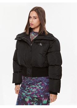 Calvin Klein Jeans Kurtka zimowa J20J221899 Czarny Relaxed Fit - id: 0000302804993 - marki Calvin Klein - 182688940 Calvin Klein Jeans Kurtka zimowa J20J221899 Czarny Relaxed Fit ze sklepu MODIVO w kategorii Kurtki damskie - zdjęcie 182688940