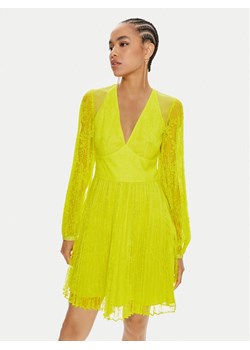 TWINSET Sukienka koktajlowa 241TP2353 Żółty Regular Fit ze sklepu MODIVO w kategorii Sukienki - zdjęcie 182689344
