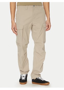 G-Star Raw Joggery Core D24309-D517 G053 Beżowy Regular Fit ze sklepu MODIVO w kategorii Spodnie męskie - zdjęcie 182690262