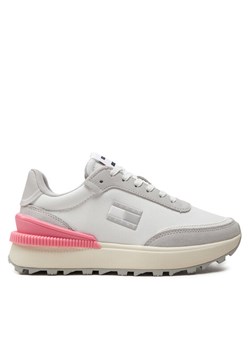 Tommy Jeans Sneakersy Tjw Tech Runner Ess EN0EN02511 Biały ze sklepu MODIVO w kategorii Buty sportowe damskie - zdjęcie 182690353