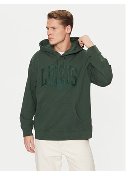 Levi's® Bluza Graphic 38479-0403 Zielony Relaxed Fit ze sklepu MODIVO w kategorii Bluzy męskie - zdjęcie 182691063