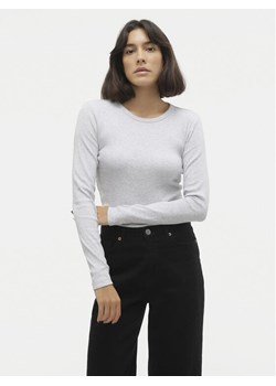 Vero Moda Bluzka Chloe 10306897 Szary Slim Fit ze sklepu MODIVO w kategorii Bluzki damskie - zdjęcie 182691373