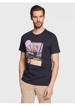 Guess T-Shirt Sunset Flower M3GI29 I3Z14 Granatowy Slim Fit ze sklepu MODIVO w kategorii T-shirty męskie - zdjęcie 182691970