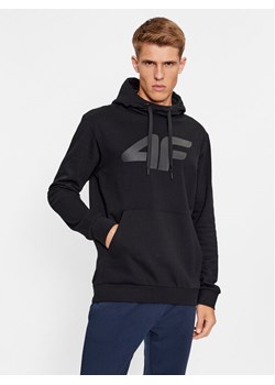4F Bluza 4FAW23TSWSM694 Czarny Regular Fit ze sklepu MODIVO w kategorii Bluzy męskie - zdjęcie 182692253