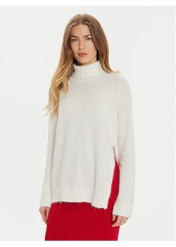 TWINSET Golf 242TT3291 Biały Loose Fit ze sklepu MODIVO w kategorii Swetry damskie - zdjęcie 182692563
