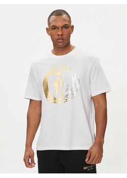 Just Cavalli T-Shirt 76OAHG05 Biały Regular Fit ze sklepu MODIVO w kategorii T-shirty męskie - zdjęcie 182693642