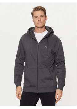 Tommy Jeans Bluza DM0DM20743 Szary Regular Fit ze sklepu MODIVO w kategorii Bluzy męskie - zdjęcie 182694463
