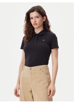 Tommy Jeans Polo Essential DW0DW20160 Czarny Slim Fit ze sklepu MODIVO w kategorii Bluzki damskie - zdjęcie 182694922