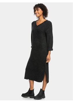 Roxy Sukienka dzianinowa Winter Escape Ktdr ERJKD03449 Szary Regular Fit ze sklepu MODIVO w kategorii Sukienki - zdjęcie 182695574