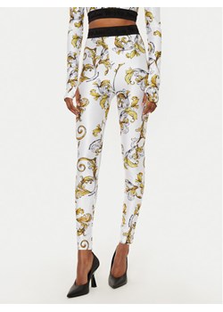 Versace Jeans Couture Legginsy 78HAC101 Biały Slim Fit ze sklepu MODIVO w kategorii Spodnie damskie - zdjęcie 182696174