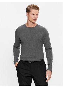 Calvin Klein Sweter Superior K10K109474 Szary Regular Fit ze sklepu MODIVO w kategorii Swetry męskie - zdjęcie 182696890