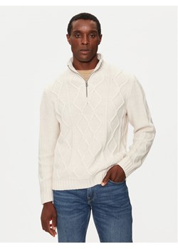 Guess Sweter M4BR49 Z3IN0 Beżowy Regular Fit - id: 0000304234392 - marki Guess - 182697144 Guess Sweter M4BR49 Z3IN0 Beżowy Regular Fit ze sklepu MODIVO w kategorii Swetry męskie - zdjęcie 182697144