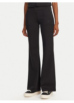 Juicy Couture Spodnie dresowe Active JCSML125403 Czarny Flared Leg - id: 0000305033772 - marki Juicy Couture - 182697462 Juicy Couture Spodnie dresowe Active JCSML125403 Czarny Flared Leg ze sklepu MODIVO w kategorii Spodnie damskie - zdjęcie 182697462