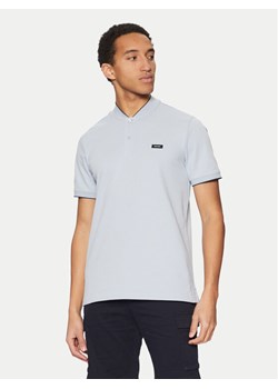 Calvin Klein Polo K10K114139 Niebieski Regular Fit ze sklepu MODIVO w kategorii T-shirty męskie - zdjęcie 182697723