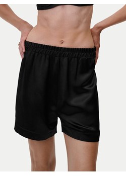 Undress Code Szorty piżamowe Everything I Do 664 Czarny Loose Fit ze sklepu MODIVO w kategorii Piżamy damskie - zdjęcie 182698571