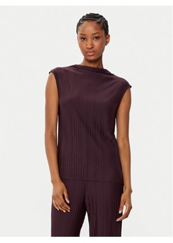 Gina Tricot Top 23481 Bordowy Regular Fit ze sklepu MODIVO w kategorii Bluzki damskie - zdjęcie 182698702