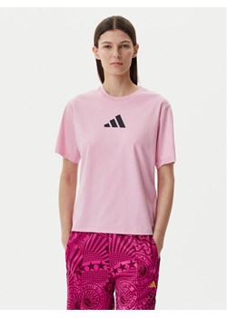 adidas T-Shirt Z.N.E. JC5401 Różowy Regular Fit ze sklepu MODIVO w kategorii Bluzki damskie - zdjęcie 182699074