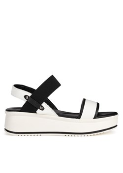 Lasocki Sandały ARC-4883-06 Biały ze sklepu MODIVO w kategorii Sandały damskie - zdjęcie 182700644
