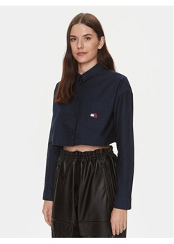 Tommy Jeans Koszula Badge DW0DW17345 Granatowy Relaxed Fit - id: 0000303124038 - marki Tommy Jeans - 182700762 Tommy Jeans Koszula Badge DW0DW17345 Granatowy Relaxed Fit ze sklepu MODIVO w kategorii Koszule damskie - zdjęcie 182700762